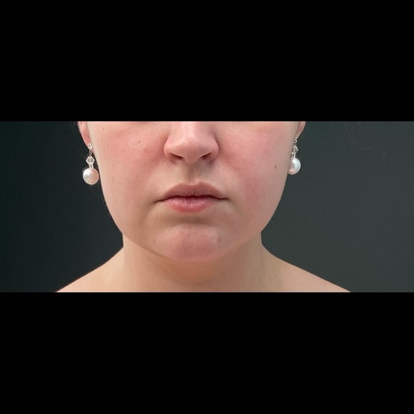 Pearl Drop Earrings - Picture 3 of 4